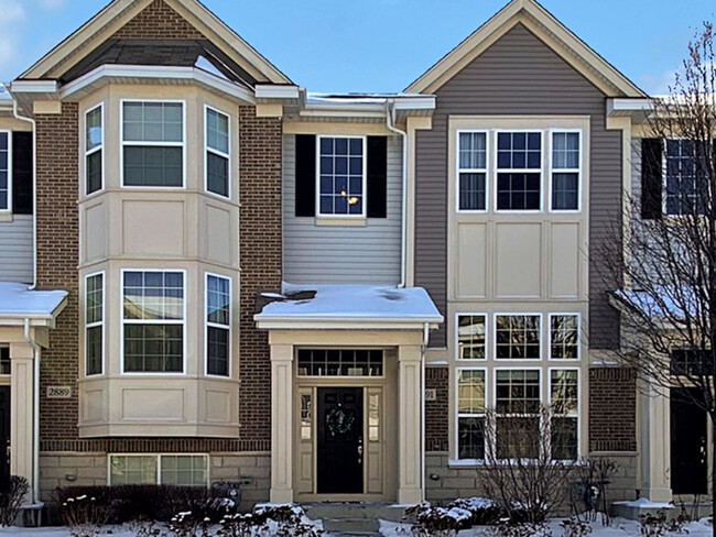 Building Photo - 2891 Henley Ln