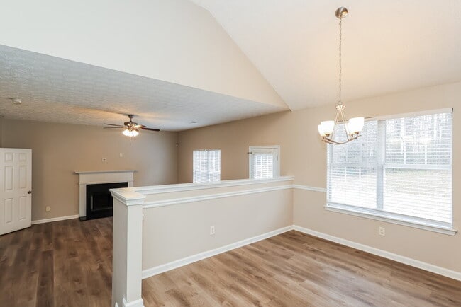 Building Photo - 4405 Gladewood Run