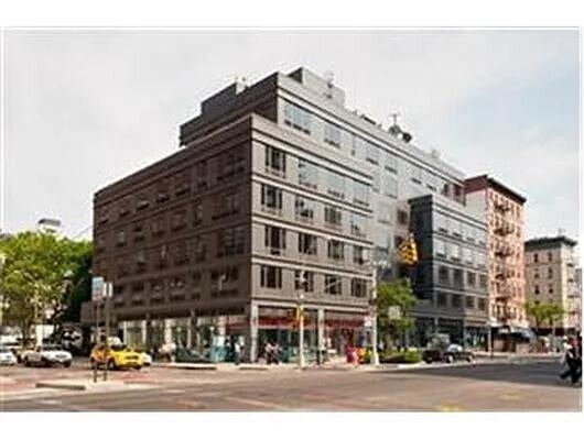 Building Photo - 305 W 16th St