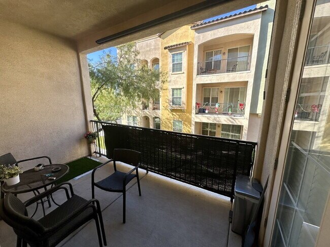 Building Photo - 14575 W Mountain View Blvd