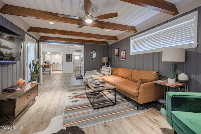 Building Photo - BEAUTIFUL Scottsdale Home