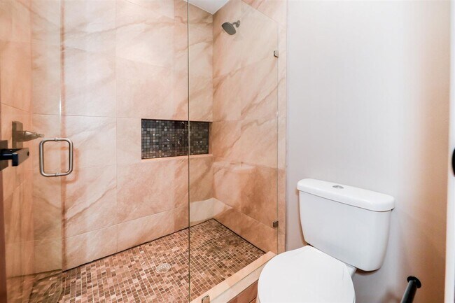 Building Photo - 7219 Rocio Dr