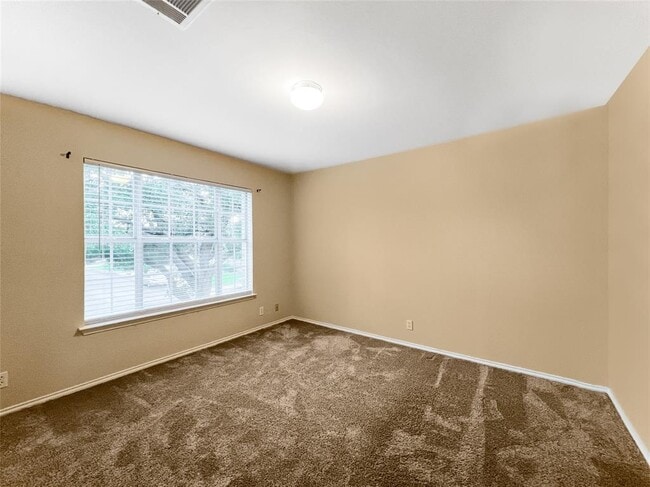Building Photo - 1512 Suzi Ln