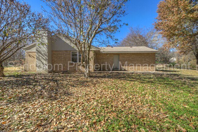 Building Photo - For Lease | Osage Hills | $1450 Rent