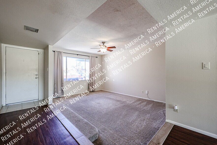Building Photo - 2466 W Onza Ave