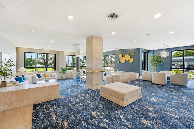 Building Photo - 2800 N Hwy A1A