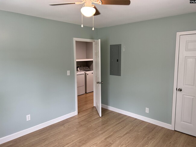 Building Photo - 366 Blackville Rd