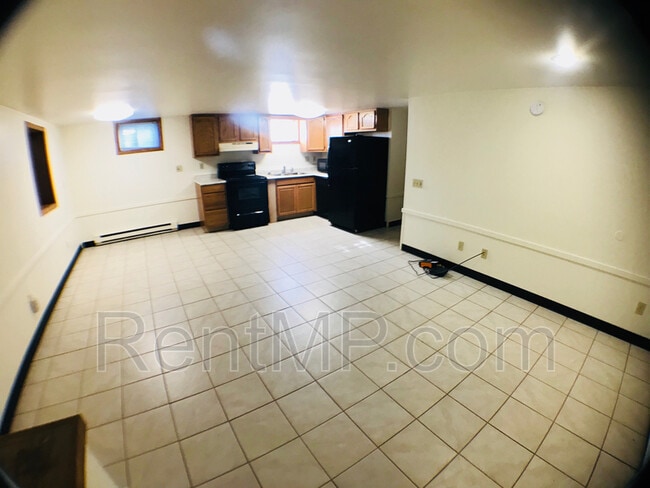 Building Photo - 1915 S Stockman Rd