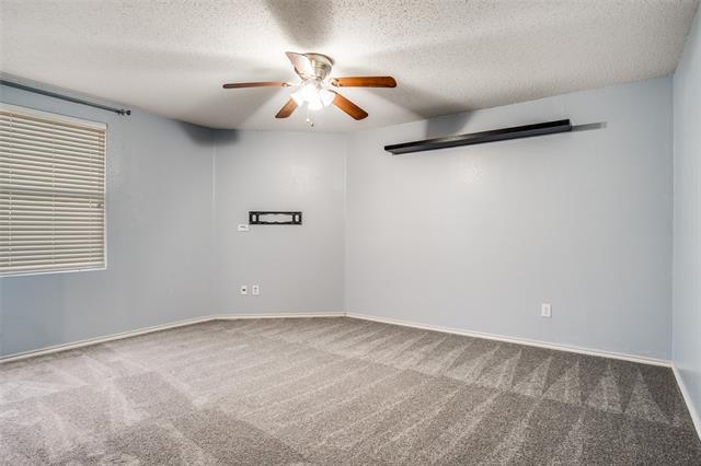 Building Photo - 1130 Annie Oakley Dr