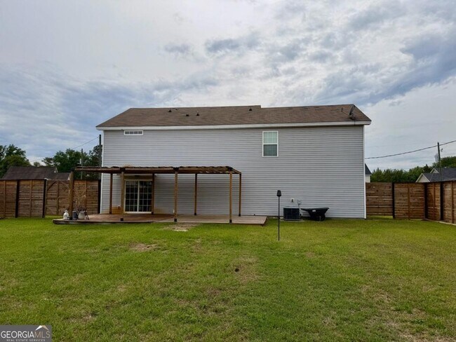 Building Photo - 35 Ben Grady Dr