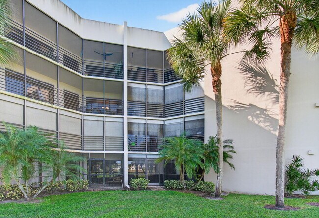 Building Photo - 5900 Camino Del Sol