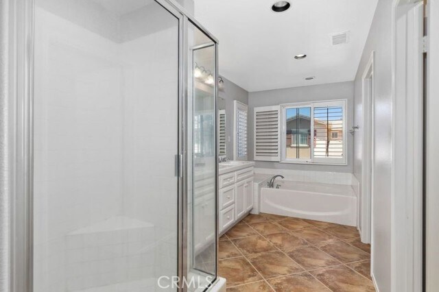 Building Photo - 16 Ellistone