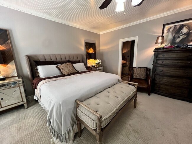 Building Photo - 37 Lafayette Pl