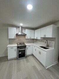 Building Photo - 4 Oceanic Terrace