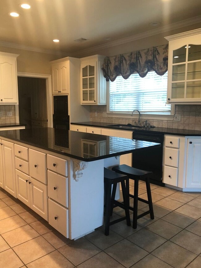 Building Photo - Mill Creek Subdivision