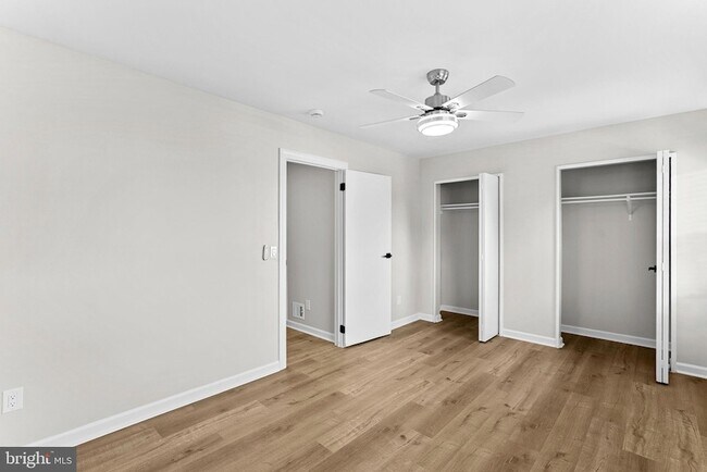 Building Photo - 210 Cameron St