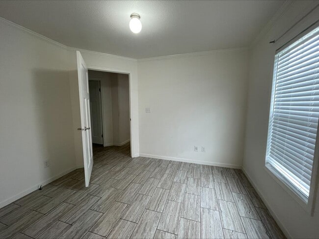 Building Photo - 4 Harbor Cove Ct