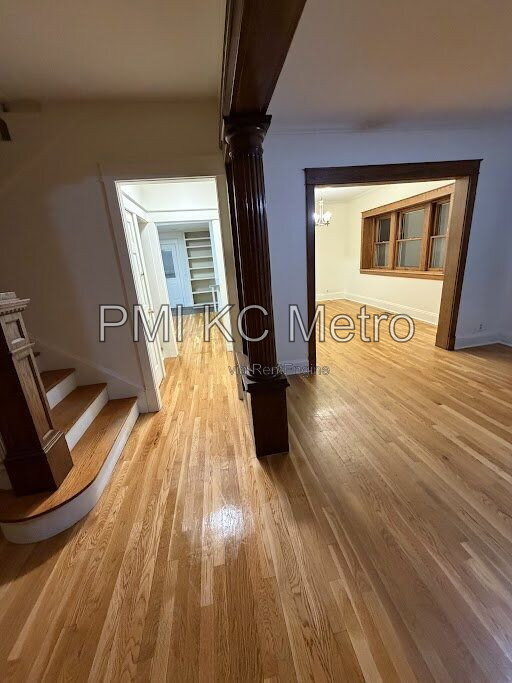 Building Photo - 3833 Campbell St