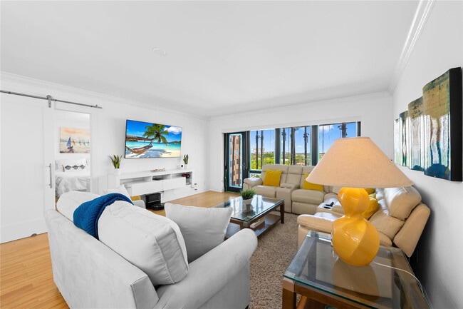 Building Photo - 5100 N Ocean Blvd