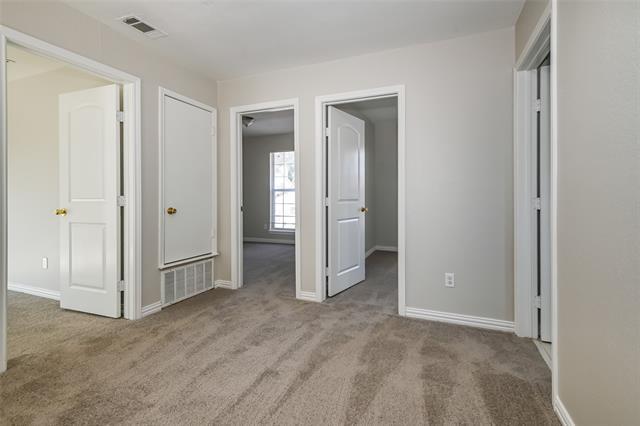 Building Photo - 10423 Shayna Dr