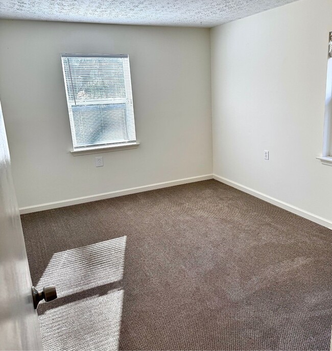 Building Photo - 2829 Arborcrest Dr