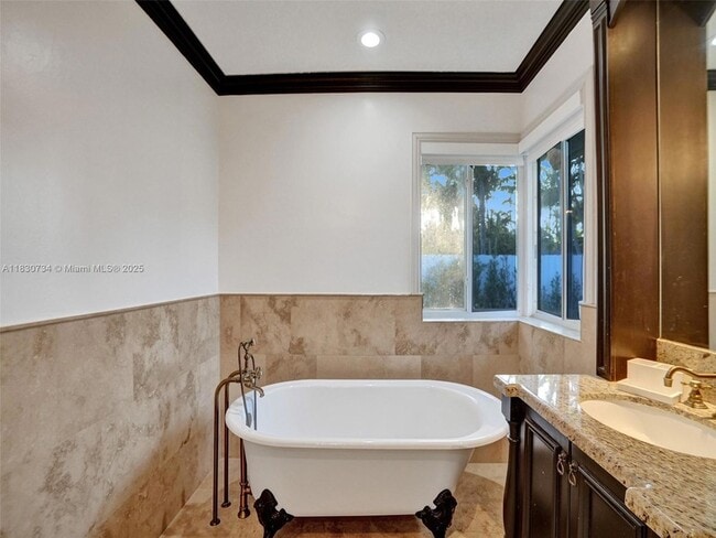 Building Photo - 12401 SW 77th St