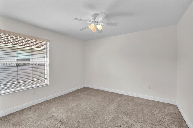 Building Photo - 5271 SW 173rd Ave
