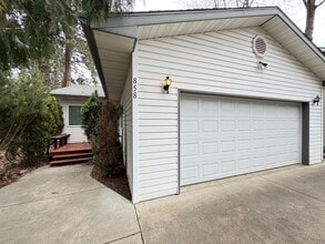 Building Photo - Downtown Coeur d'Alene Rancher