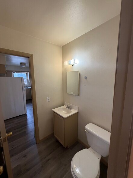 Building Photo - 4042 N 100th St