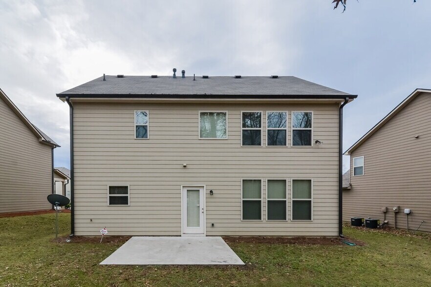 Building Photo - 785 Westmoreland Ln NE