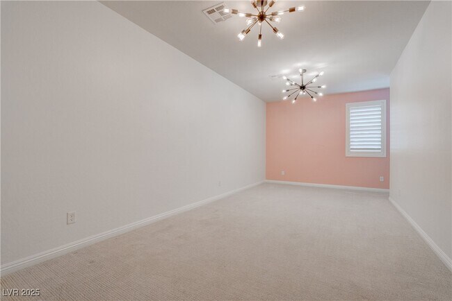 Building Photo - 2489 Cingoli St