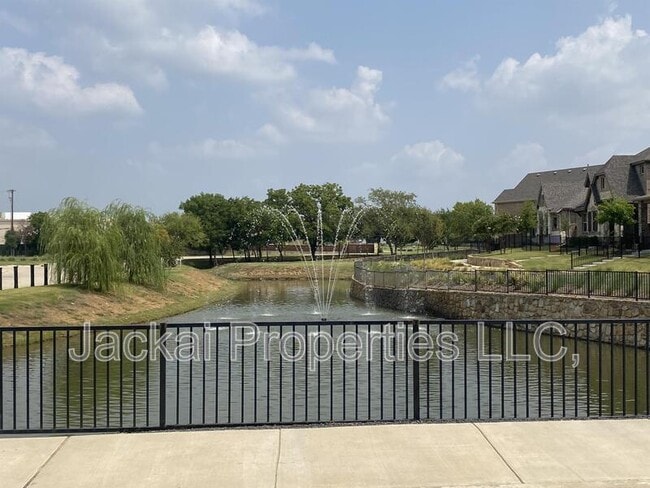 Building Photo - 801 Ponds Edge Ln