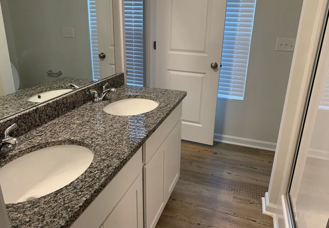 Building Photo - Modern 3BR Townhome Near Lake Murray with Easy Access to Downtown & I-20