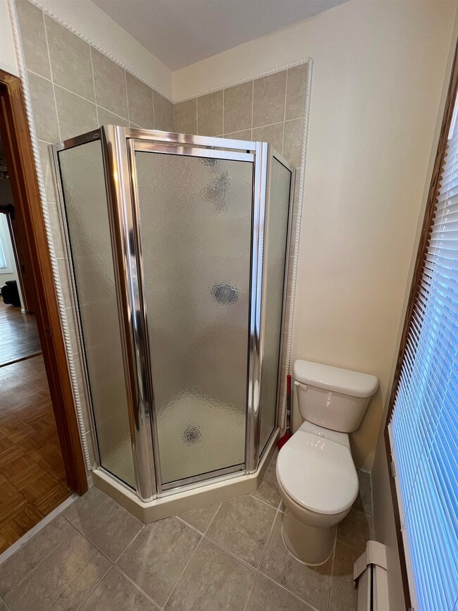 Building Photo - 220 Bay St