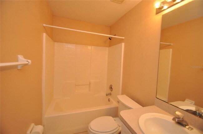 Building Photo - 65 Rolling Fern Dr