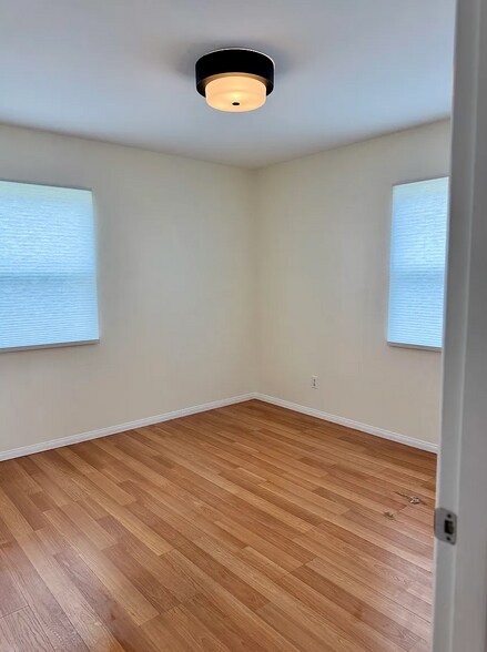 Building Photo - 2967 Naugatuck Ave