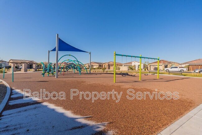Building Photo - 5427 S Canyon Rim