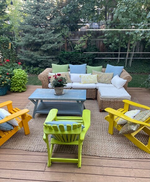 Building Photo - 9751 S Old Ranch Pl