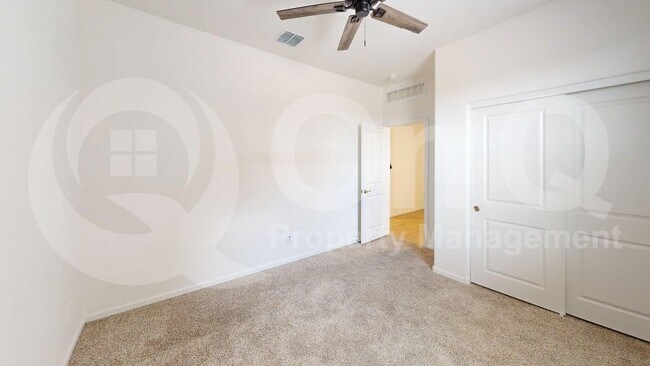 Building Photo - 12543 N Shields Ave