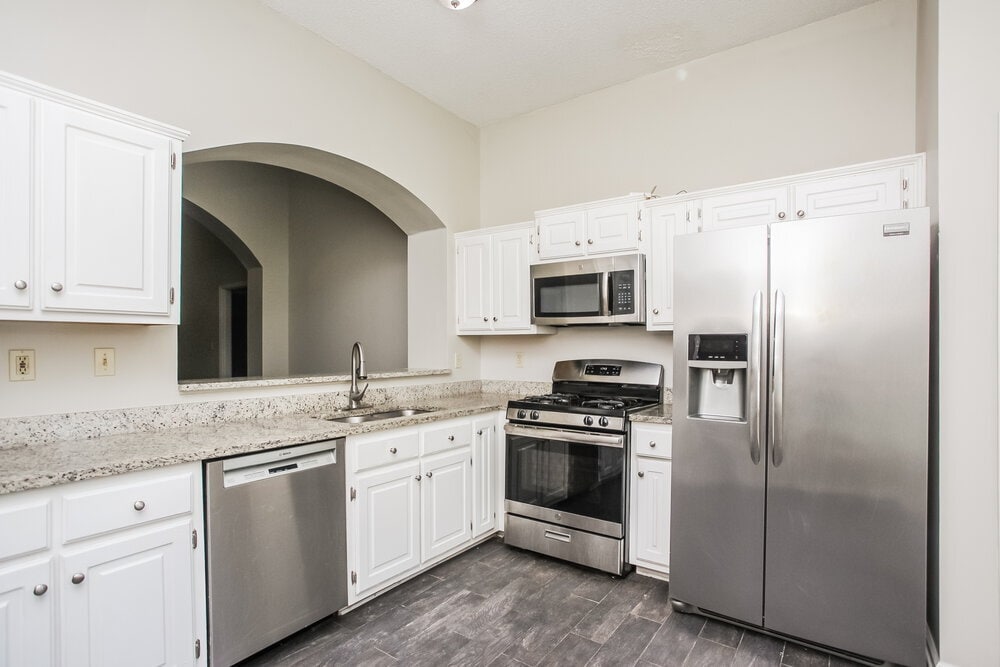 Building Photo - 5822 Michaelson Dr