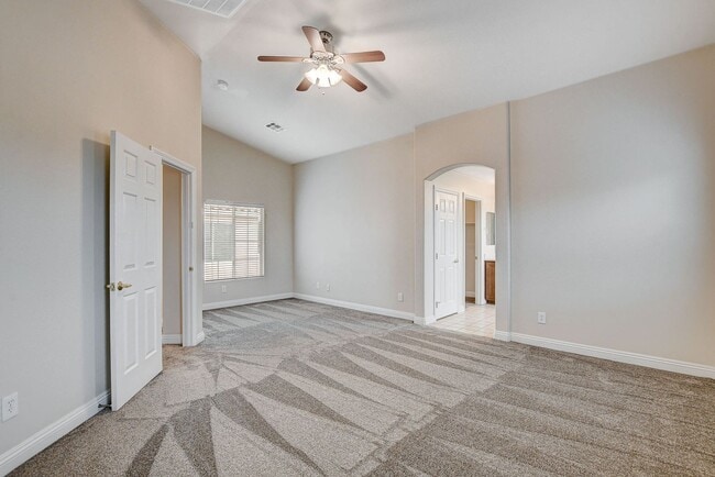 Building Photo - Beautiful 2story house with strip views