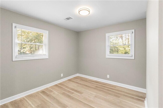 Building Photo - 2041 Nettie Ct