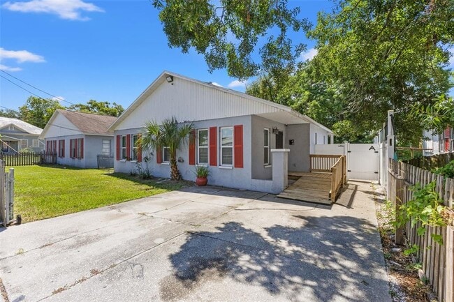 Primary Photo - 923 E 12th Ave