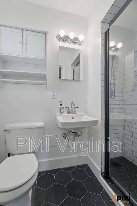 Building Photo - 4012 Nina Dr