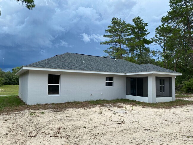 Building Photo - 4490 SW 150th Pl