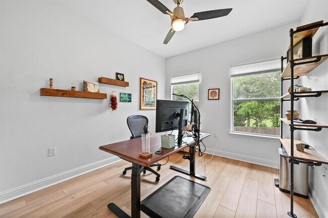 Building Photo - 3203 Carol Ann Dr