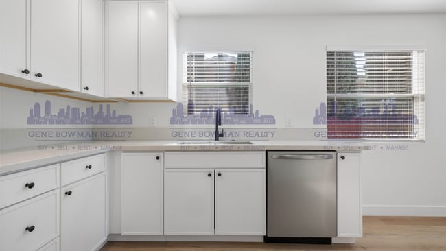 Building Photo - 3543 44th St