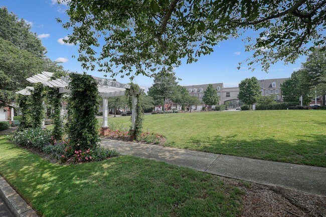 Building Photo - 3803 Waters Edge Trail