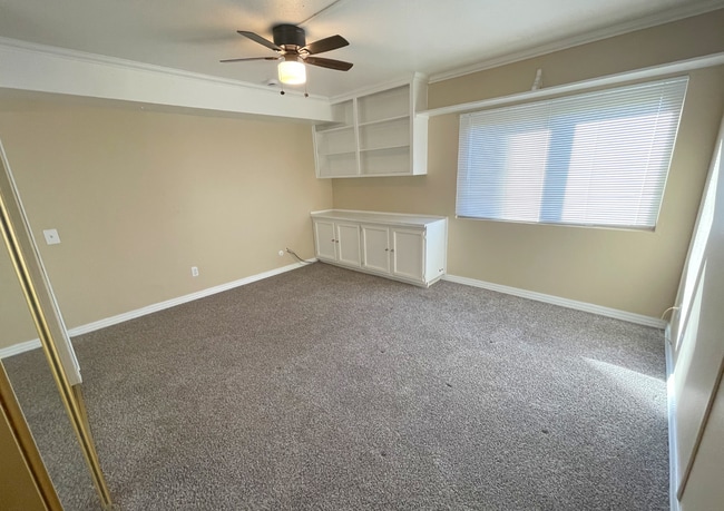 Building Photo - 4082 Valeta St