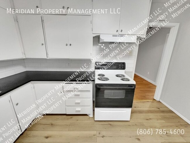Building Photo - 2301 35th St
